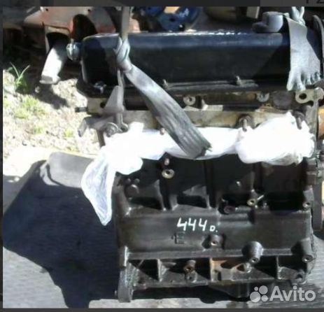 Двигатель Audi A4 1.6 ADP