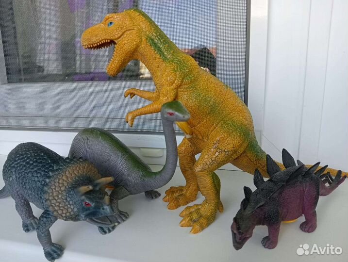 Коллекция динозавров