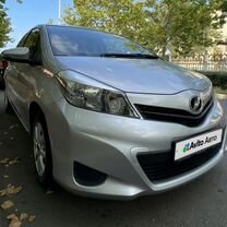 Toyota Vitz 1.0 CVT, 2012, 159 000 км, с пробегом, цена 830 000 руб.