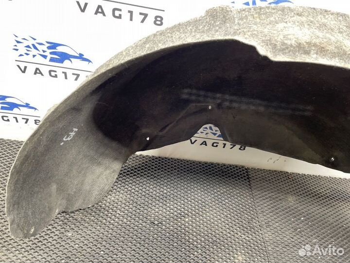 Подкрылок задний левый Audi Q7 4L