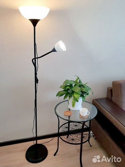 Столик Икея