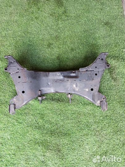 Подрамник передний Митцубиси Ланцер 9