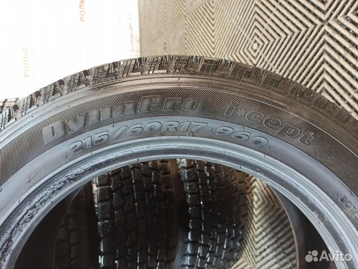 Hankook Dynapro I'Cept RW08 215/60 R17 96Q