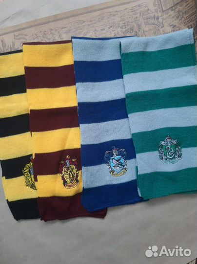 Шарф из Хогвартса