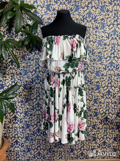 Платье новое летнее