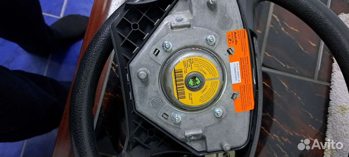 Продам руль priora с подушкой