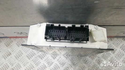 Усилитель музыки volkswagen phaeton 1 (NNT09XL01)