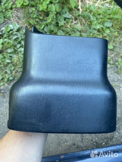 Кожух рулевой колонки