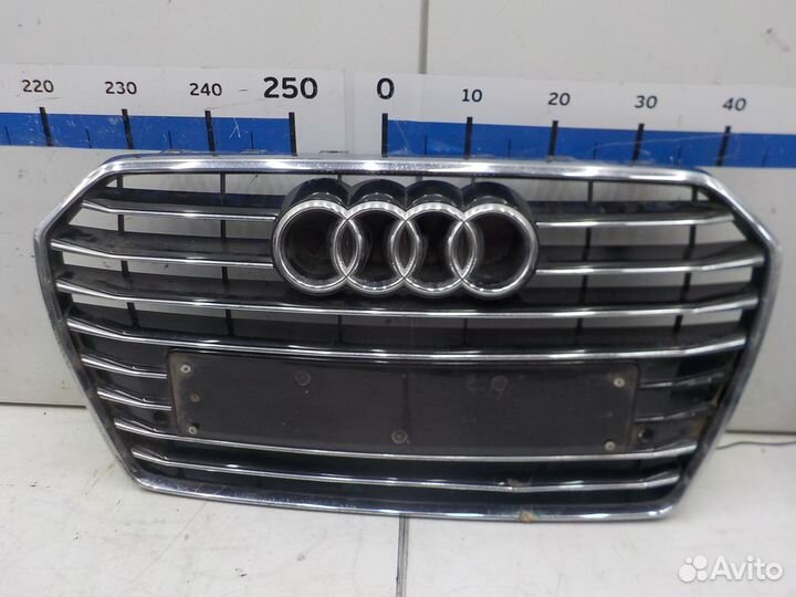 Решетка радиатора Audi A6 (C7) 2014