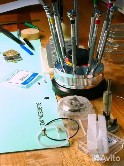 Мастер по ремонту и реставрации часов