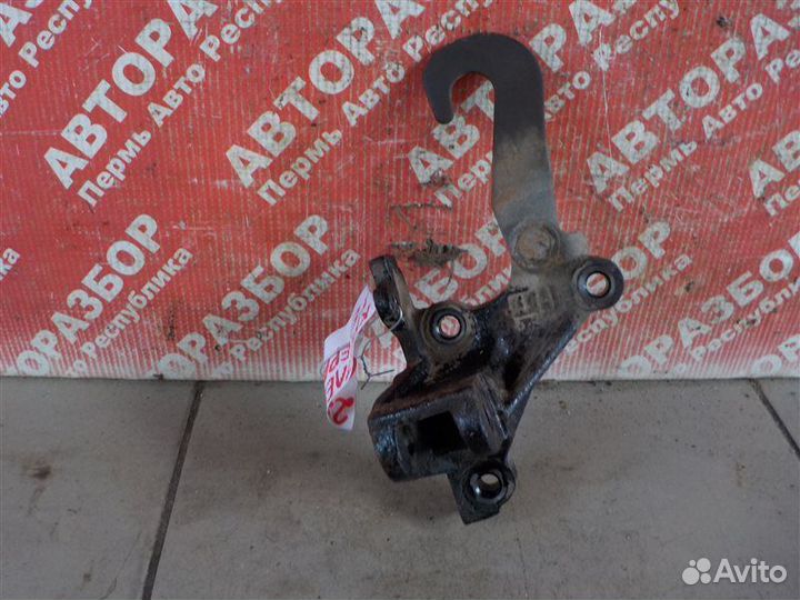 Кронштейн генератора Geely Mk LG1 MR479QA 2008