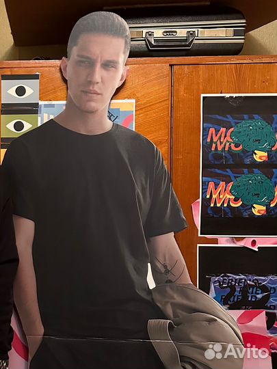 Ростовая фигура картон