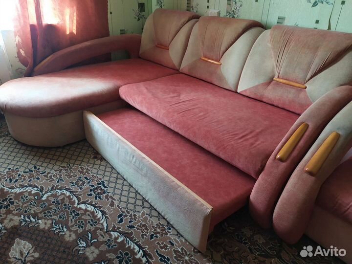 Угловой диван бу