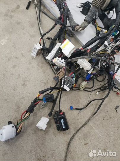 Проводка салона Kia Ceed 1 универсал G4GC 2.0 2008