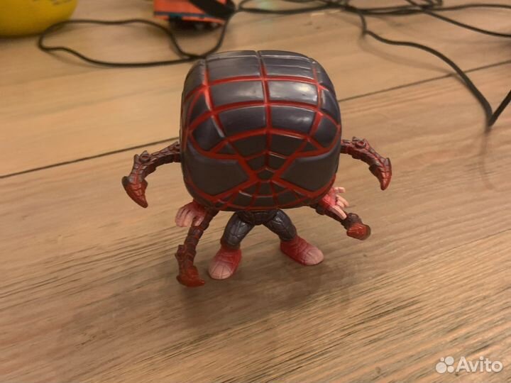 Funko pop человек паук