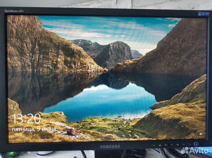 Монитор Samsung 245t (24 диагональ)