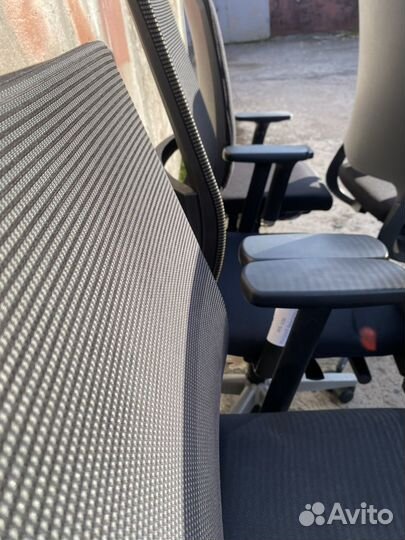 Эргономичное офисное кресло Haworth Comforto