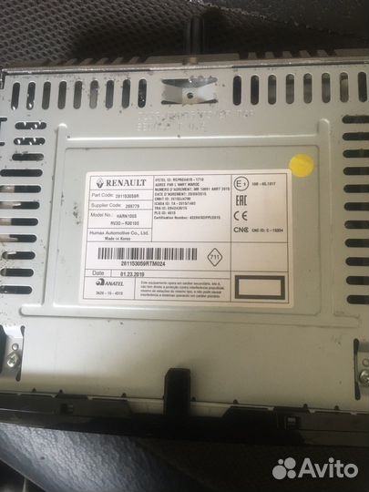 Мгнитола reno logan 2
