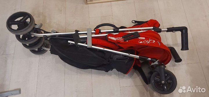 Прогулочная коляска трость бу