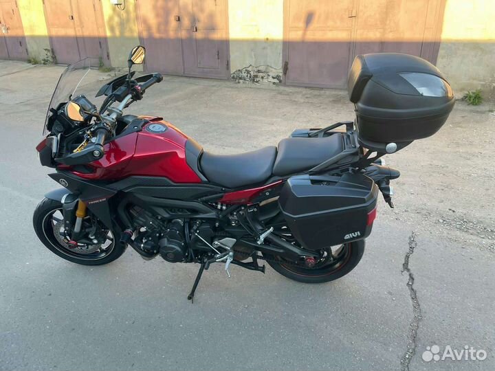 Yamaha MT-09 Tracer