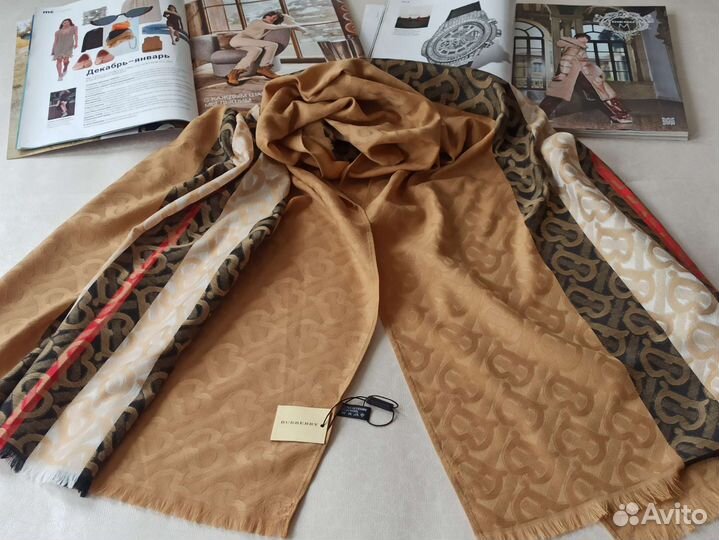 Палантин Шарф Burberry двусторонний бежевый новый