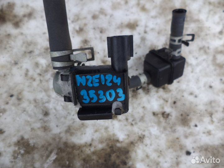 Вакуумный клапан Toyota Corolla Fielder NZE124