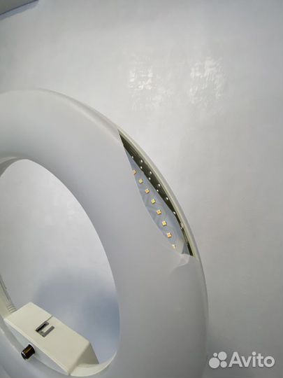 Кольцевая лампа со штативом FE480