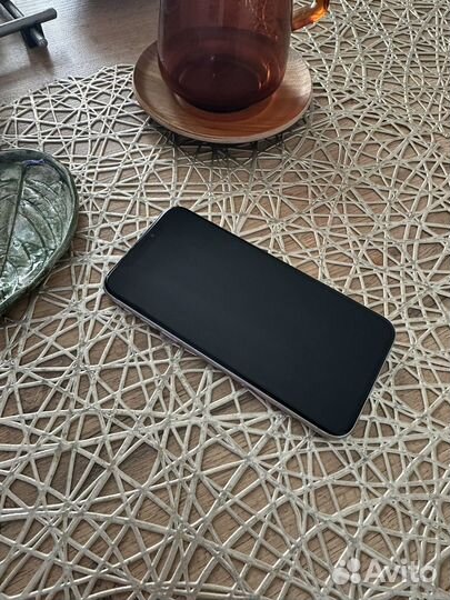 iPhone X, 64 ГБ