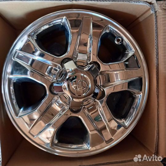 Диски литые хромированные на Toyota