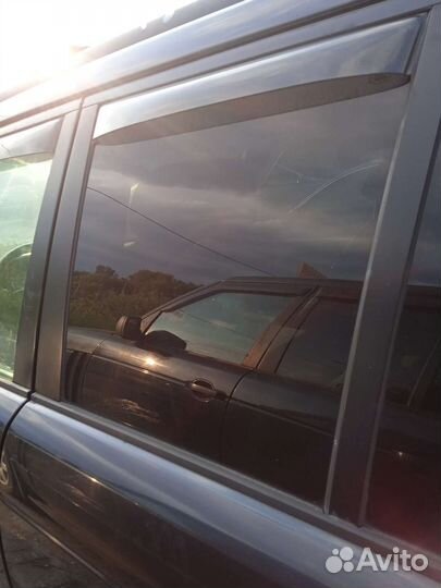 Стекло двери заднее левое range rover vogue 322