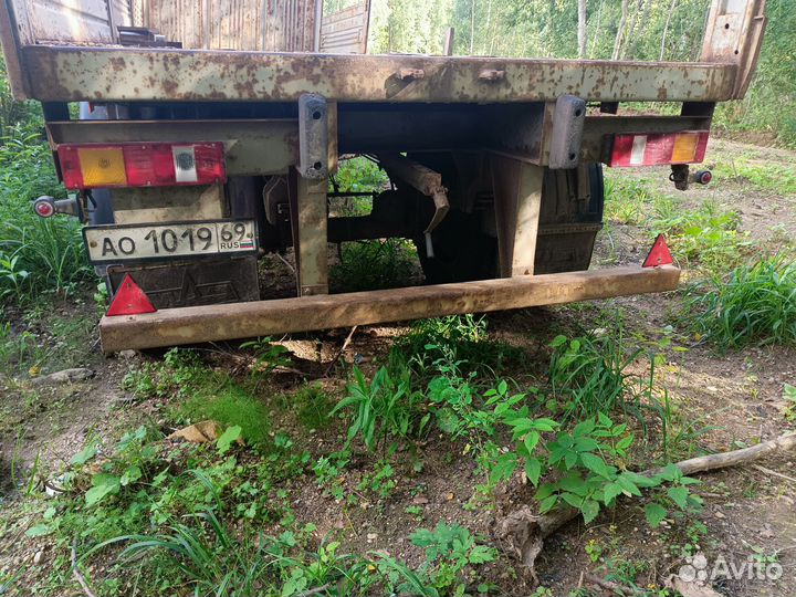 Прицеп шасси МАЗ 837810-1012, 2009