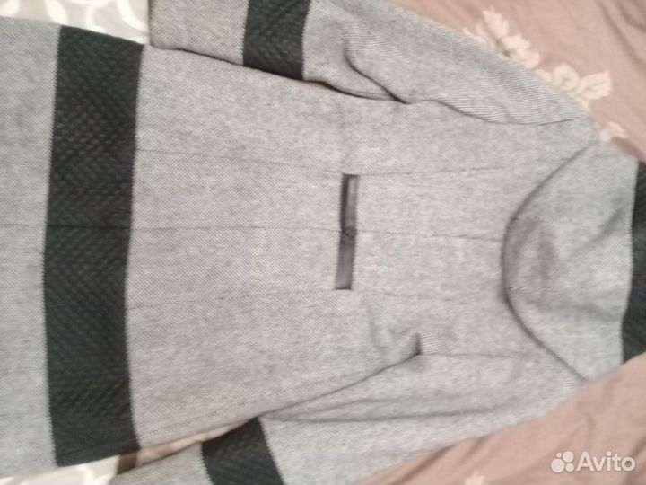 Пальто демисезонное