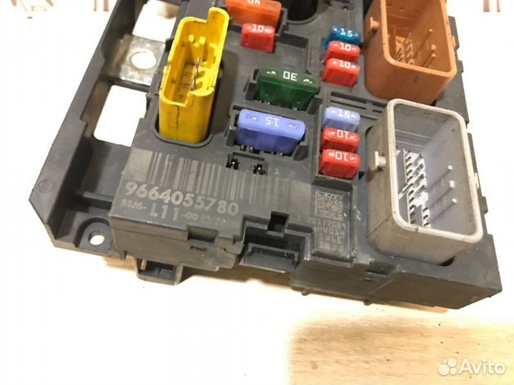 Блок предохранителей BSM L11-00 Citroen C4 2008