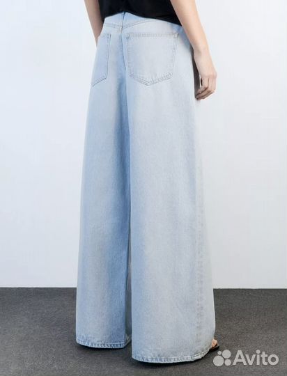 Джинсы широкие