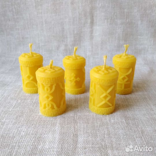 Набор 5 восковых рунических свечей