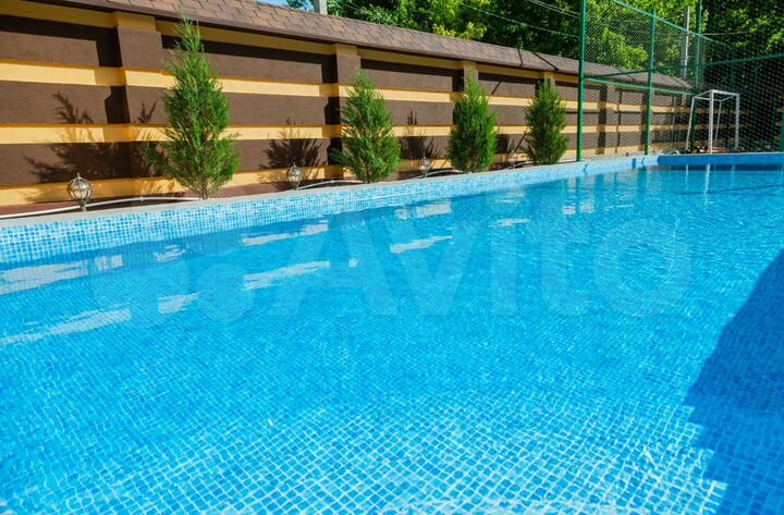 Дом 620 м² на участке 20 сот.