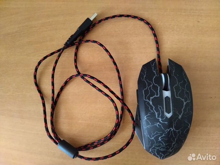 Игровая проводная мышь с подсветкой