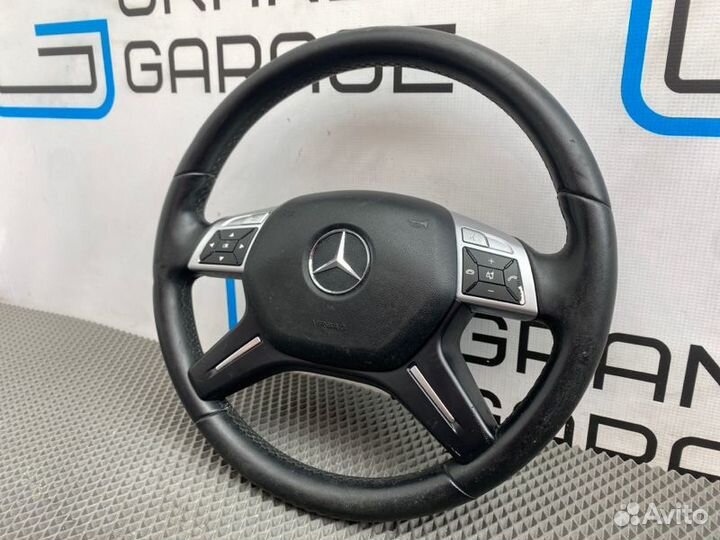 Руль Mercedes-Benz C-Class W204