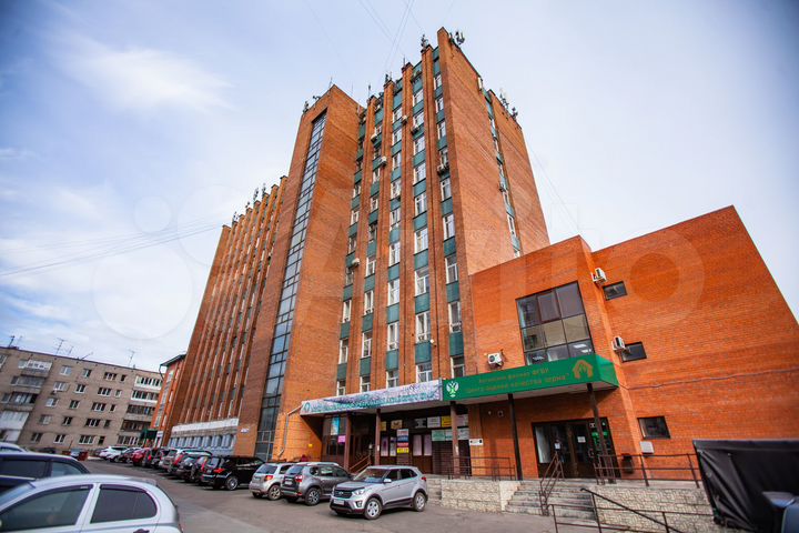 Офисы: 10м²; 15м²; 29м²; 111м²; 300м²