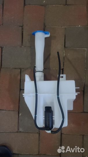 Бачек омывателя на geely Coolray (SX11)