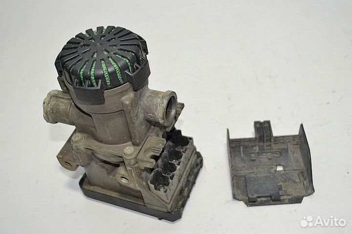 Кран EBS, переднего моста, левый (модулятор) renau