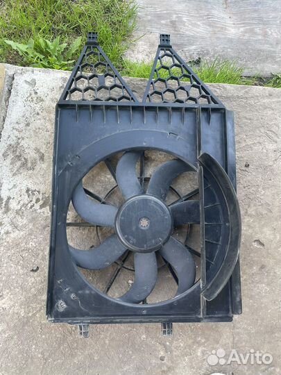 Вентилятор охлаждения двигателя оригинал