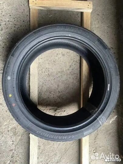 Charmhoo Sports T1 245/40 R19