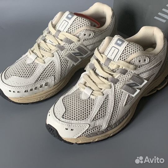 Кроссовки мужские New Balance 1906r