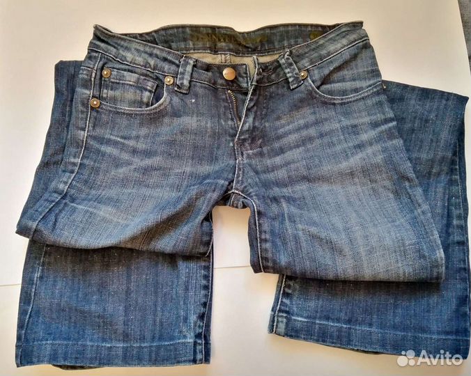Джинсы женские синие 42 размер