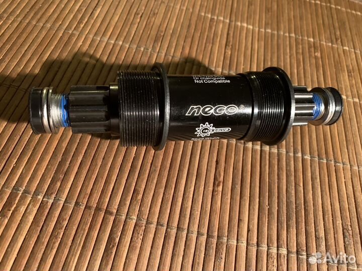 Каретка картриджная Neco B952 68/73x113mm Isis