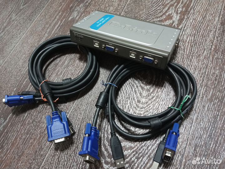 Kvm-переключатель D-Link 4 портовый