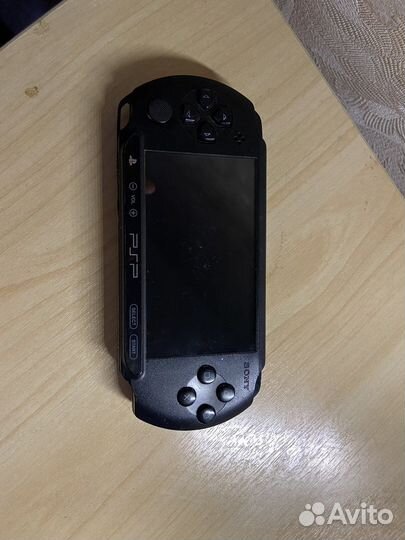 Sony PSP e1008