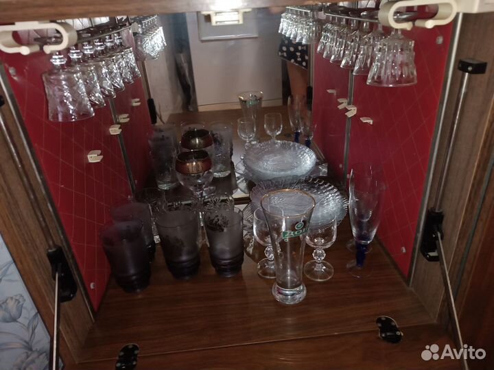 Тумба с баром