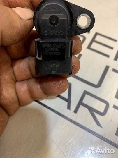 Датчик положения распредвала Kia Ceed JD G4LC 2016
